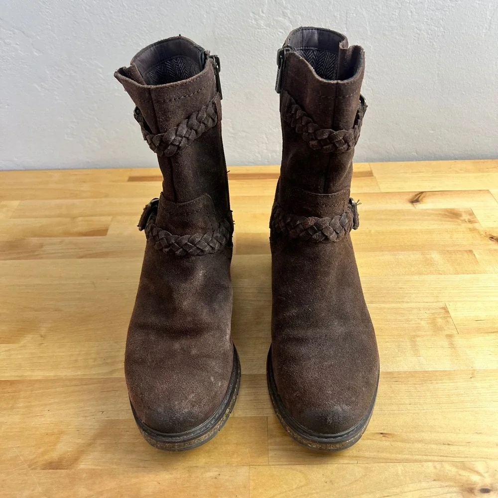 Aetrex Boots Nora Size 7 Brown Suede Braid Buckle Side Zip Block Heel NO INSOLES